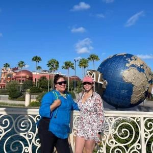 Meet your Posher, Eve